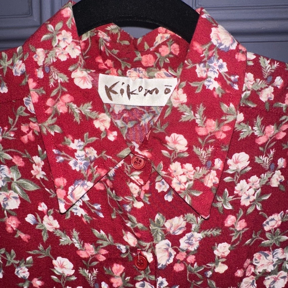 Kikomo Womens Red Floral Sleeveless Button Down Rayon Shirt Vintage Size Medium